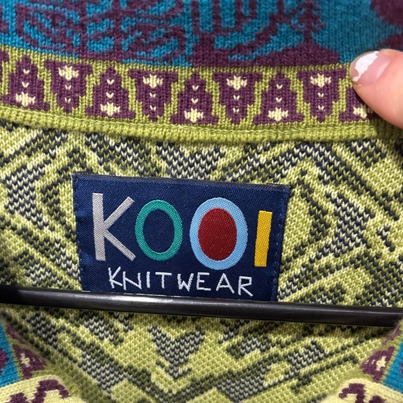 LIKE NEW- KOOI KNITWEAR - 100% cotton Zip Up Sweater - Picture 4 of 12